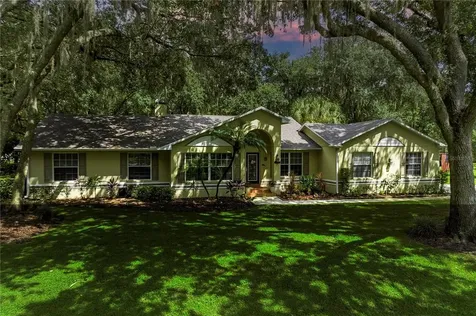 5586 Deer Tracks Trail Lakeland FL 33811