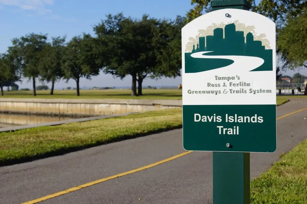 85 Davis Boulevard Tampa FL 33606