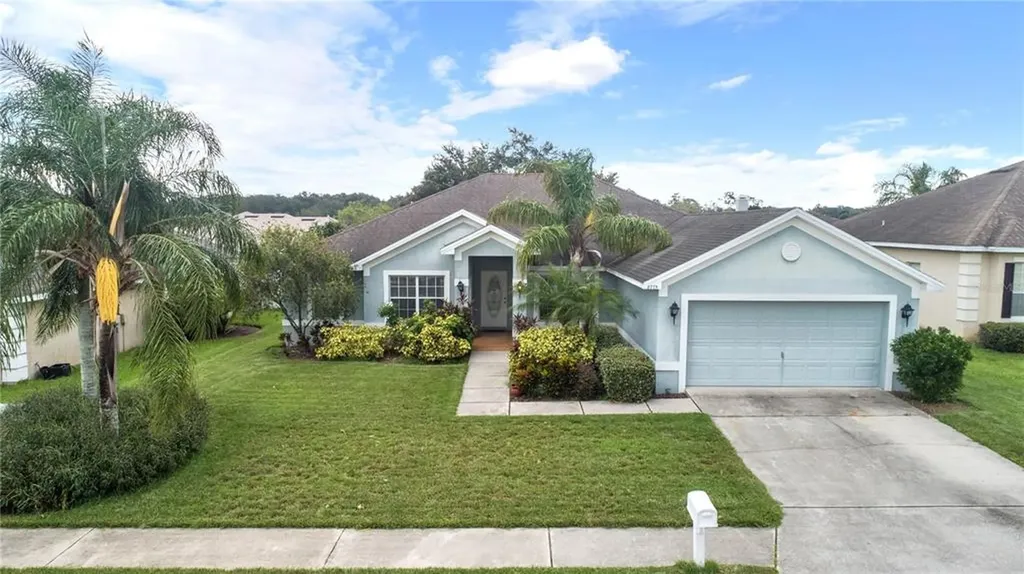 8775 Fort Socrum Village Way Lakeland FL 33810