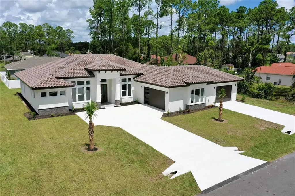 32 Evansville Lane Palm Coast FL 32164