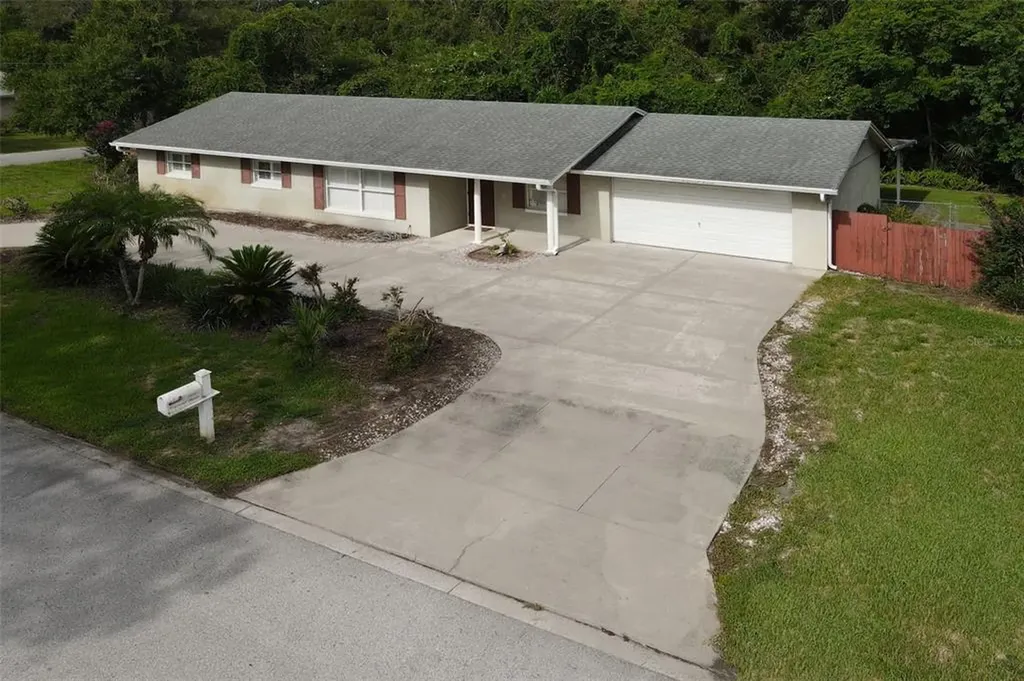 1002 Raymond Avenue Altamonte Springs FL 32701