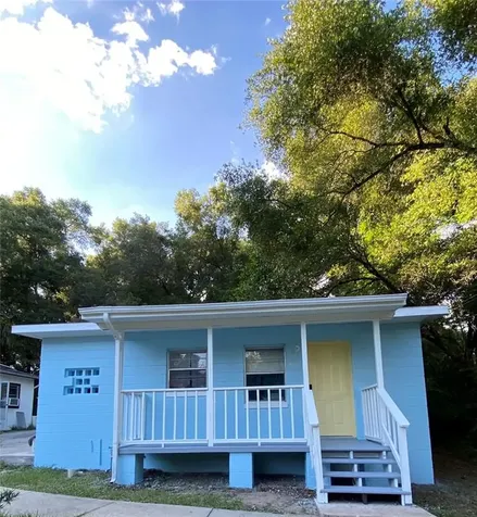 711 W Franklin Avenue Deland FL 32720