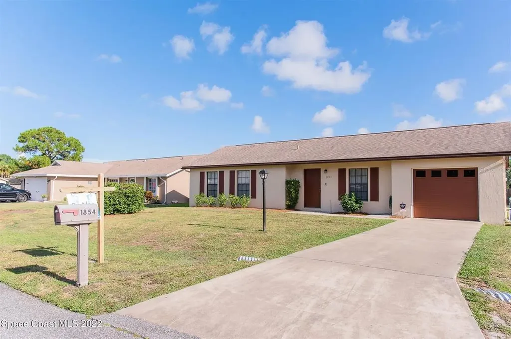 1854 Garcia Street NE Palm Bay FL 32907