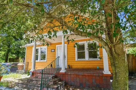 3407 N Avenida Republica De Cuba Tampa FL 33605