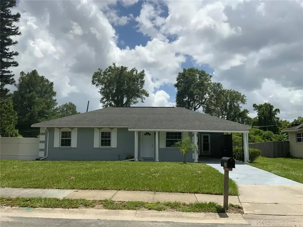 238 Oakwood Drive Casselberry FL 32707