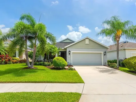 4827 Silvermoss Drive Sarasota FL 34243