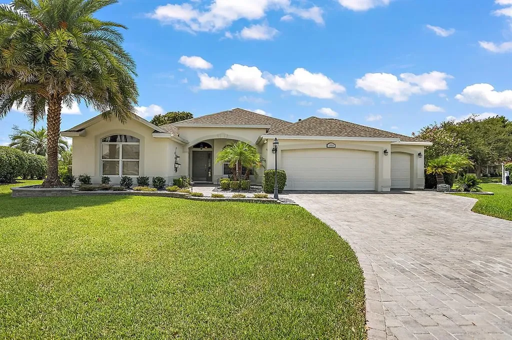 16910 SE 88th Velerst Avenue The Villages FL 32162