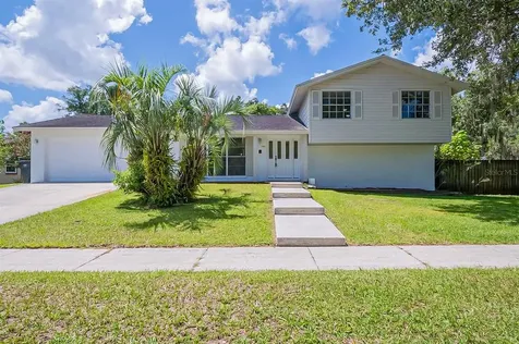 1201 Brandon Lakes Avenue Valrico FL 33594