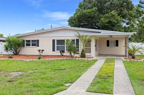 5716 37th Avenue N St Petersburg FL 33710