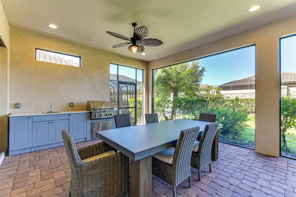5006 Tivoli Run Lakewood Ranch FL 34211