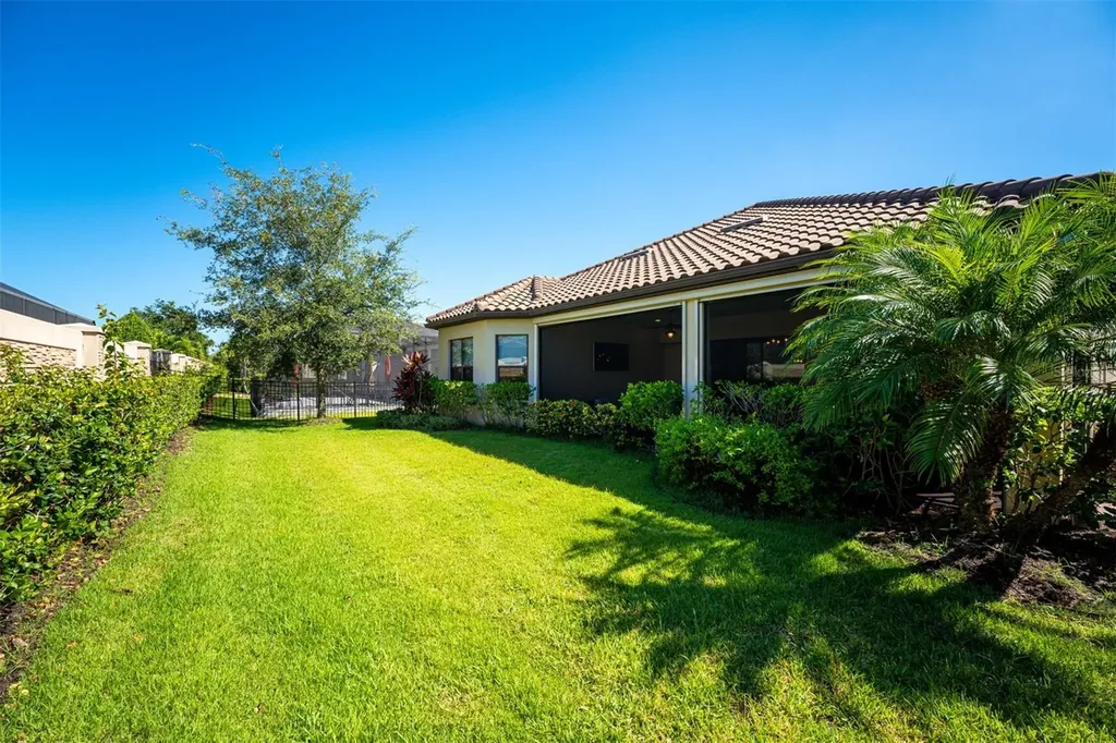 5006 Tivoli Run Lakewood Ranch FL 34211