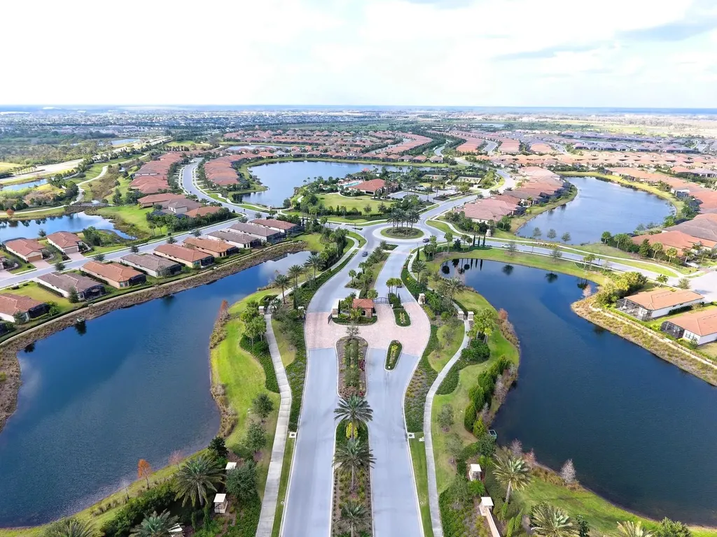 5006 Tivoli Run Lakewood Ranch FL 34211
