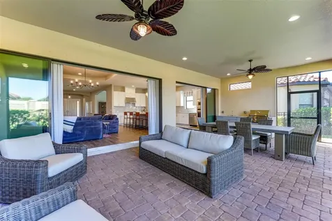 5006 Tivoli Run Lakewood Ranch FL 34211