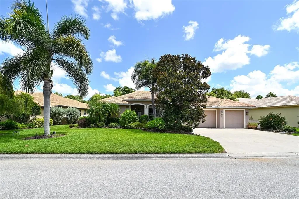 5704 Eastwind Drive Sarasota FL 34233