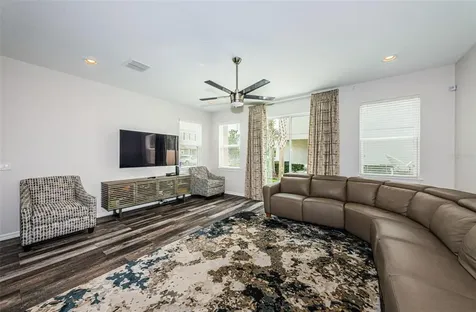 502 Cabernet Way Oldsmar FL 34677