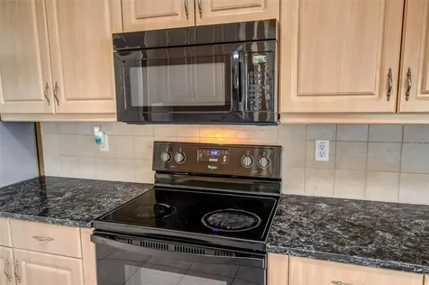 18 Princess Kathleen Lane Palm Coast FL 32164