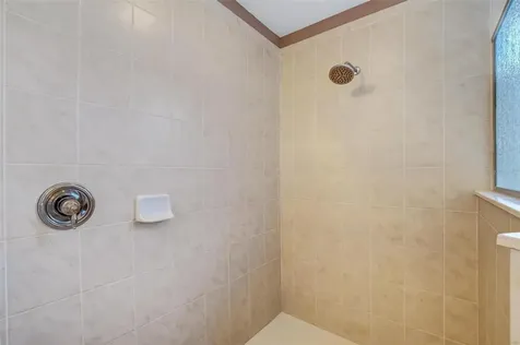 18 Princess Kathleen Lane Palm Coast FL 32164