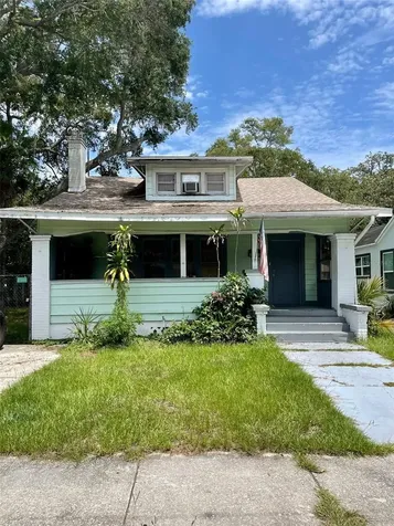1524 13th Street S St Petersburg FL 33705