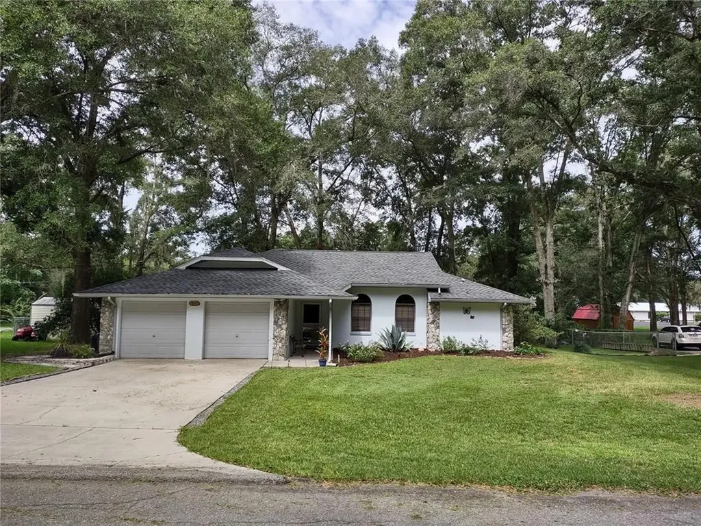 860 S Redwood Terrace Lecanto FL 34461