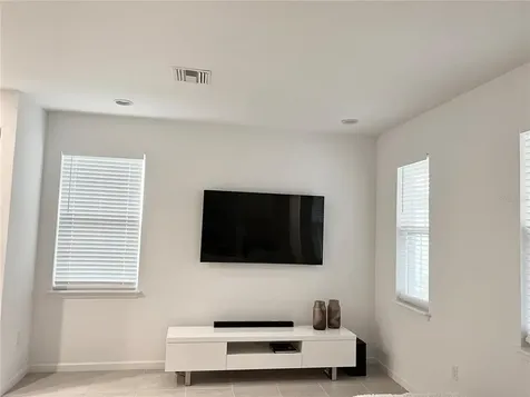 1012 La Mirada Court Kissimmee FL 34744
