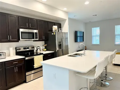 1012 La Mirada Court Kissimmee FL 34744