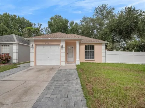 6901 Wildwood Oak Drive Tampa FL 33617