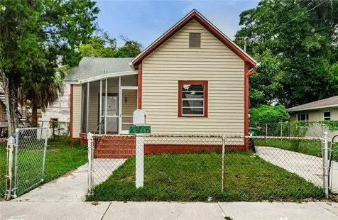 2916 N 10th Street Tampa FL 33605