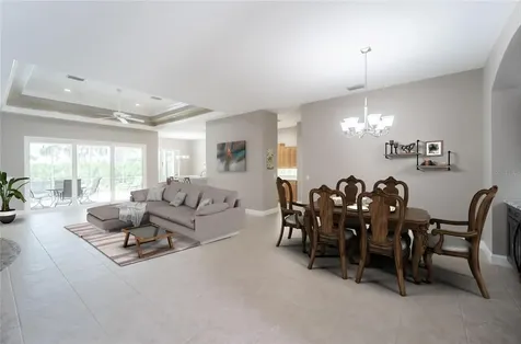 9144 Willow Brook Drive Sarasota FL 34238