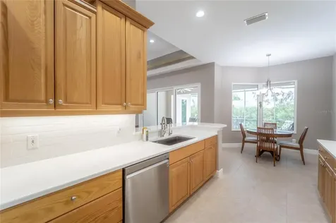 9144 Willow Brook Drive Sarasota FL 34238