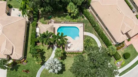 9144 Willow Brook Drive Sarasota FL 34238