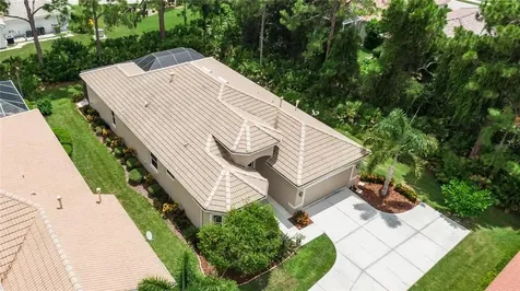 9144 Willow Brook Drive Sarasota FL 34238