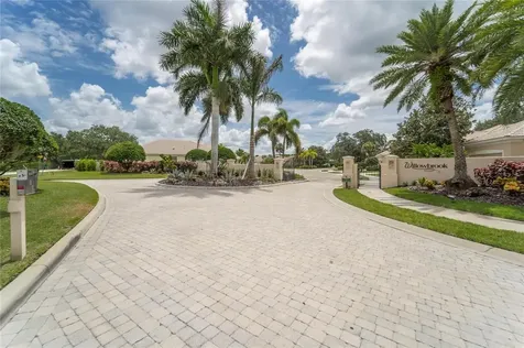9144 Willow Brook Drive Sarasota FL 34238