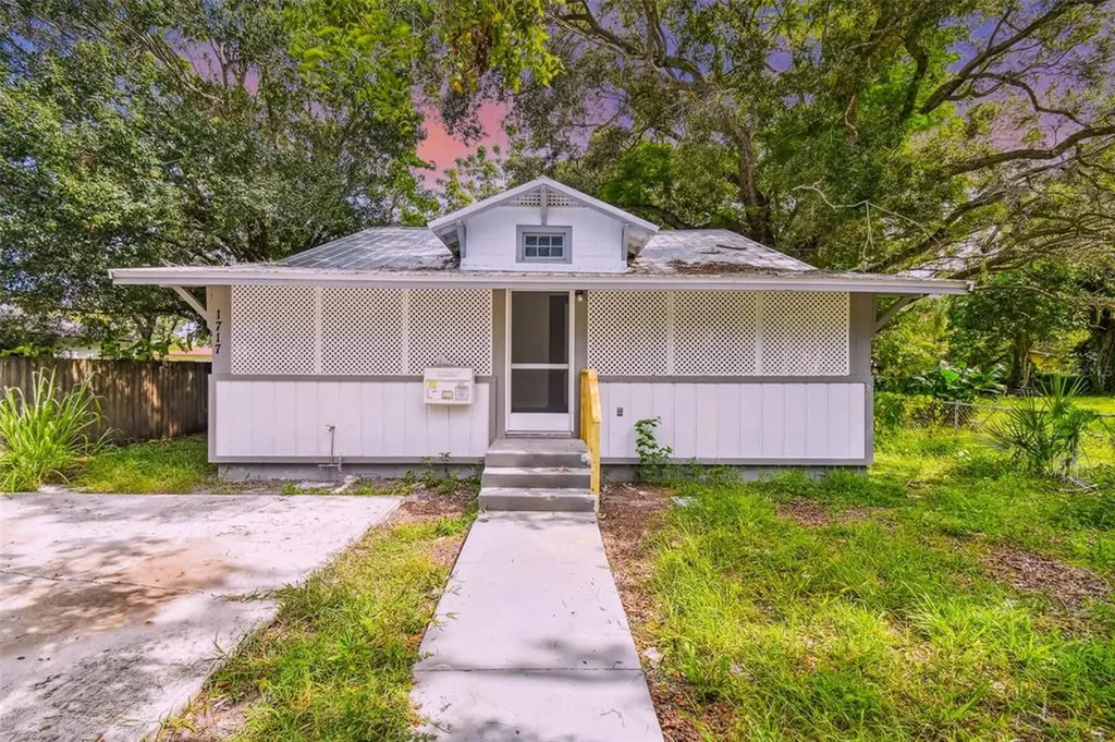 1717 32nd Street Sarasota FL 34234