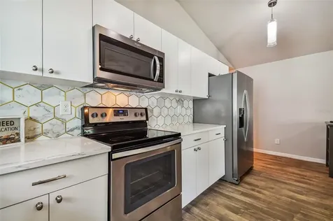 617 13th Avenue S St Petersburg FL 33701