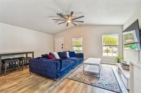 617 13th Avenue S St Petersburg FL 33701