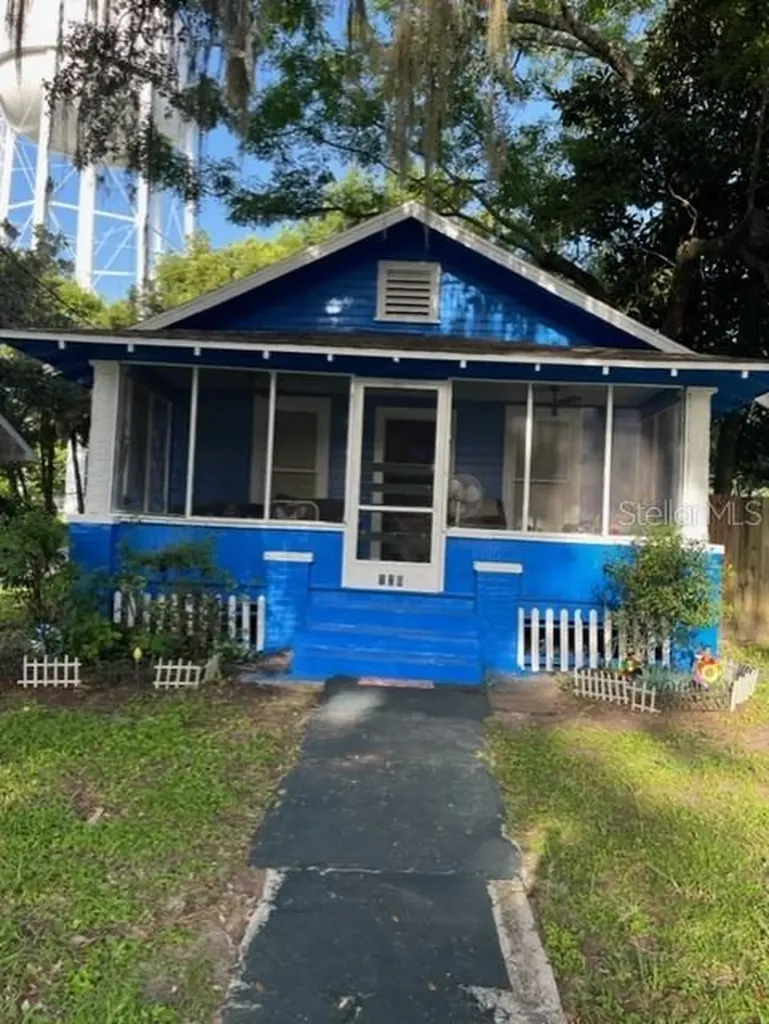 106 N Moss Street Leesburg FL 34748