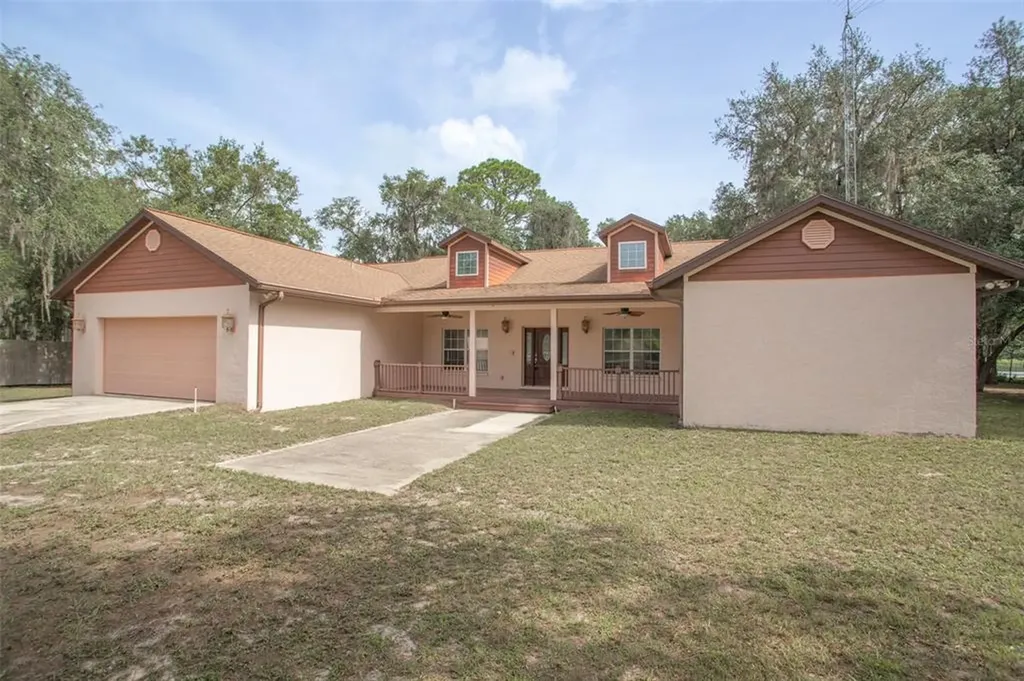 110 Darkwater Lake Road Hawthorne FL 32640