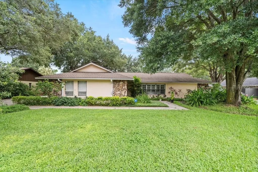 2803 Whittington Place Tampa FL 33618
