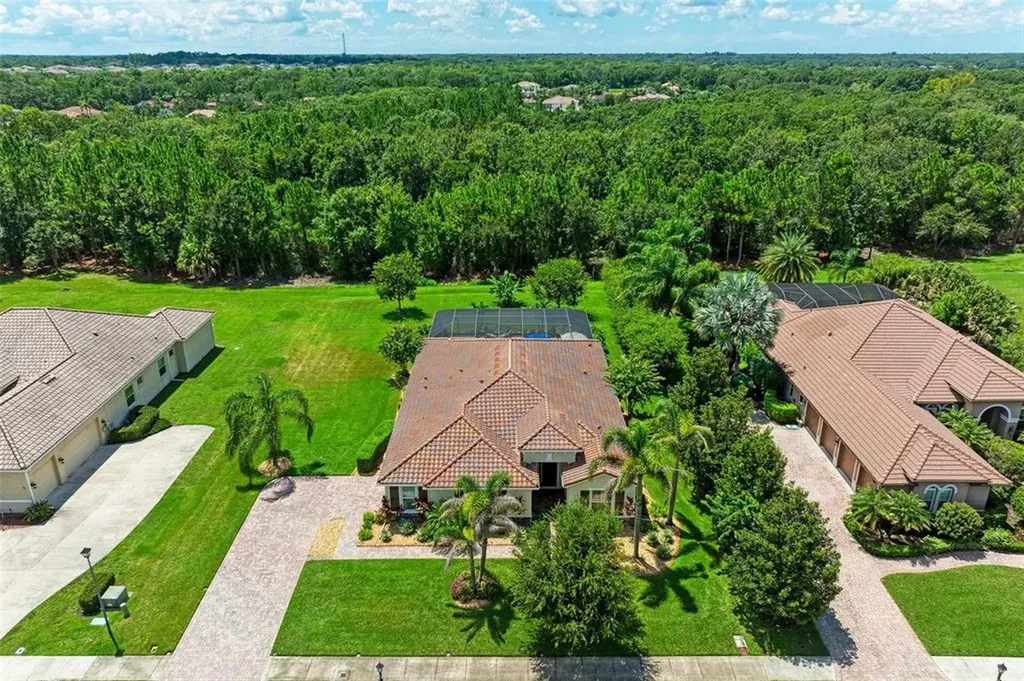 336 165th Court NE Bradenton FL 34212