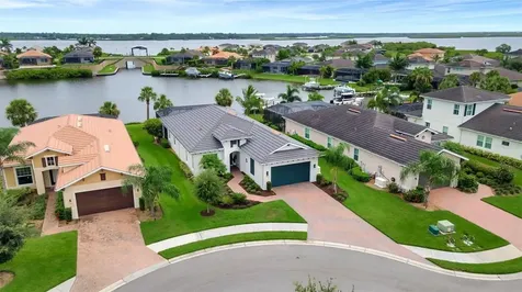1111 Bearing Court Bradenton FL 34208