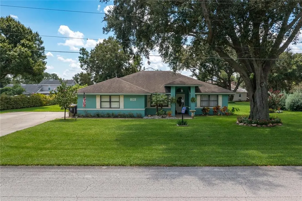 803 Country Way Winter Haven FL 33881