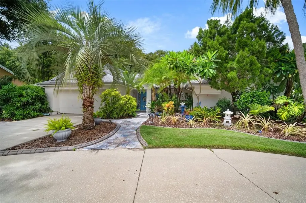 914 Stratford Manor Drive Brandon FL 33510