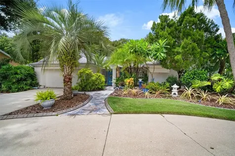 914 Stratford Manor Drive Brandon FL 33510