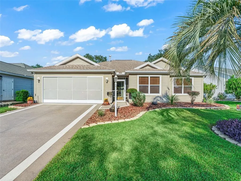 16877 SE 93rd Cuthbert Circle The Villages FL 32162