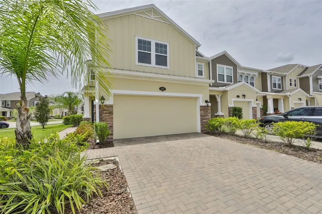 2095 Lake Waters Place Lutz FL 33558