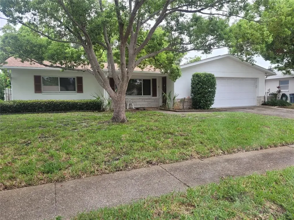 13258 88th Avenue Seminole FL 33776