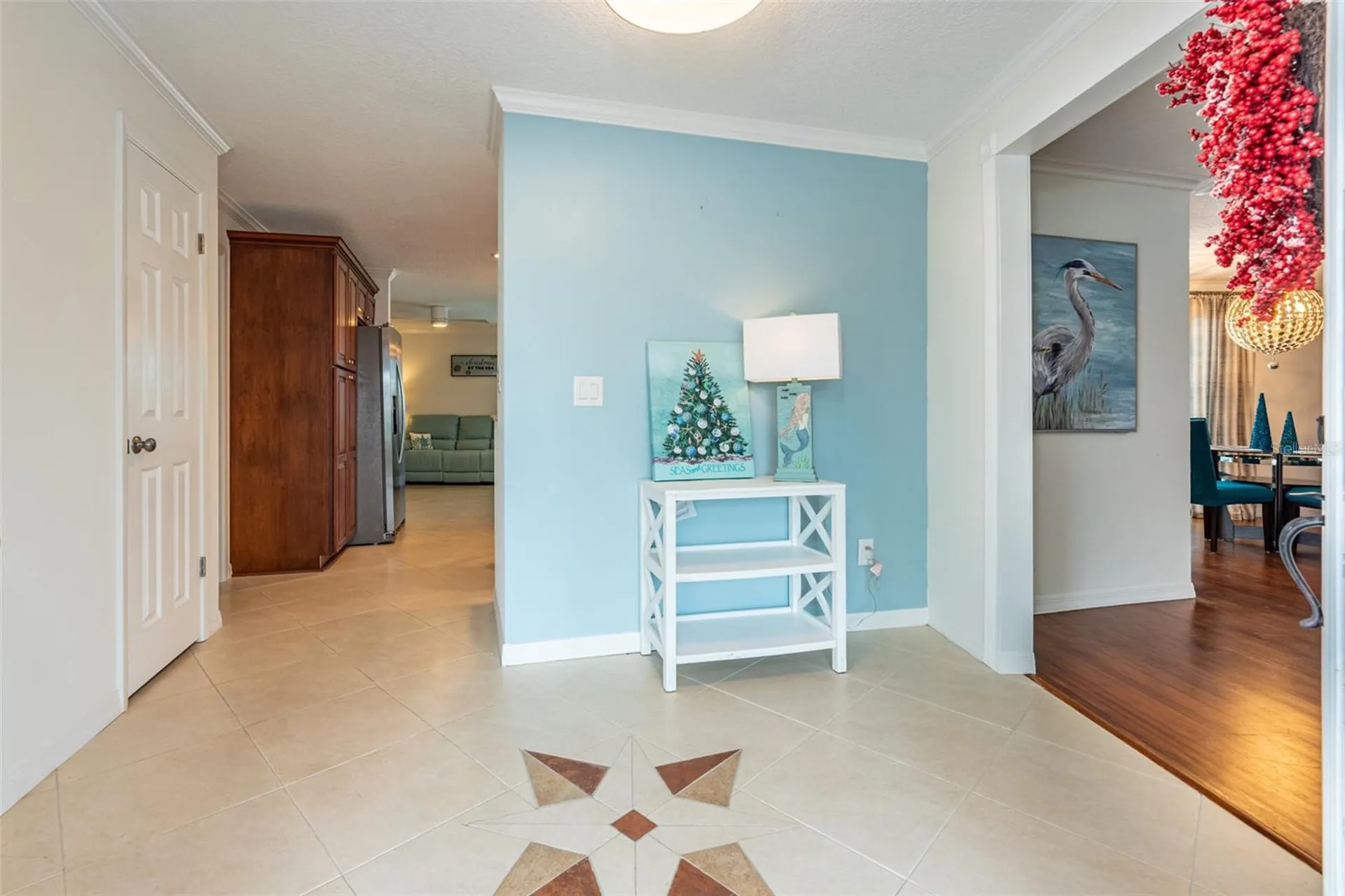 910 Chipaway Drive Apollo Beach FL 33572