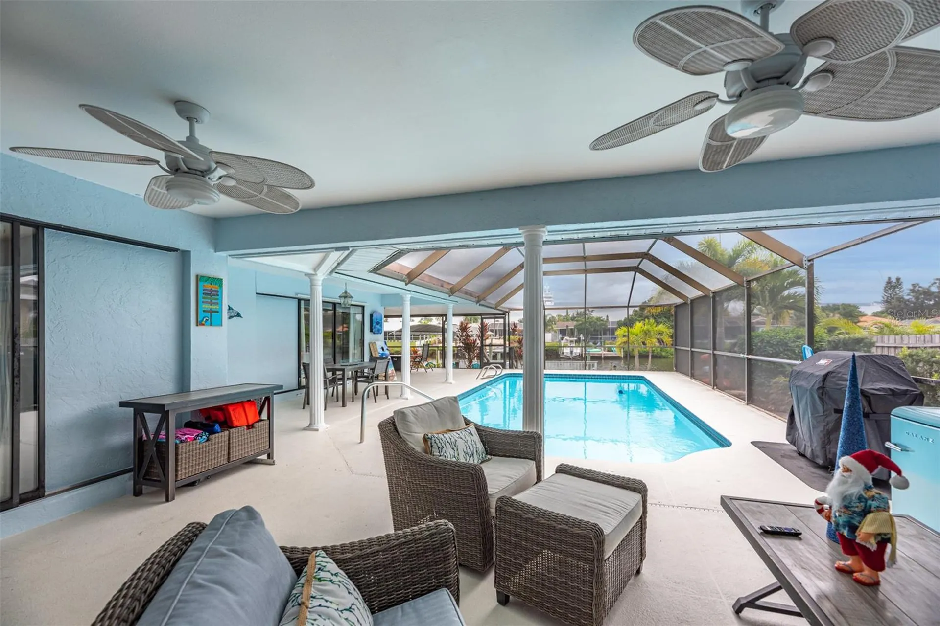 910 Chipaway Drive Apollo Beach FL 33572