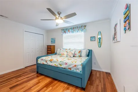 910 Chipaway Drive Apollo Beach FL 33572