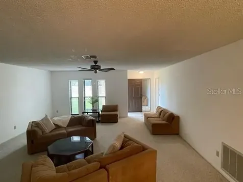 10201 63rd Way N Pinellas Park FL 33782